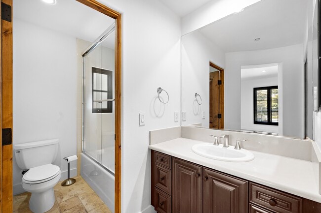 Building Photo - 106 Archipelago Dr