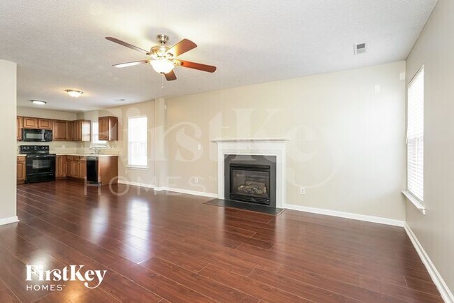 Building Photo - 4145 Crestwood Cir