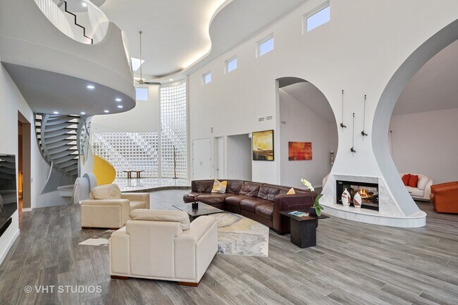 Building Photo - 21660 N Rainbow Rd