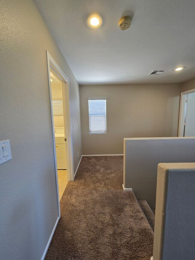 Building Photo - A Stunning 4 Bedroom Home in South West La...