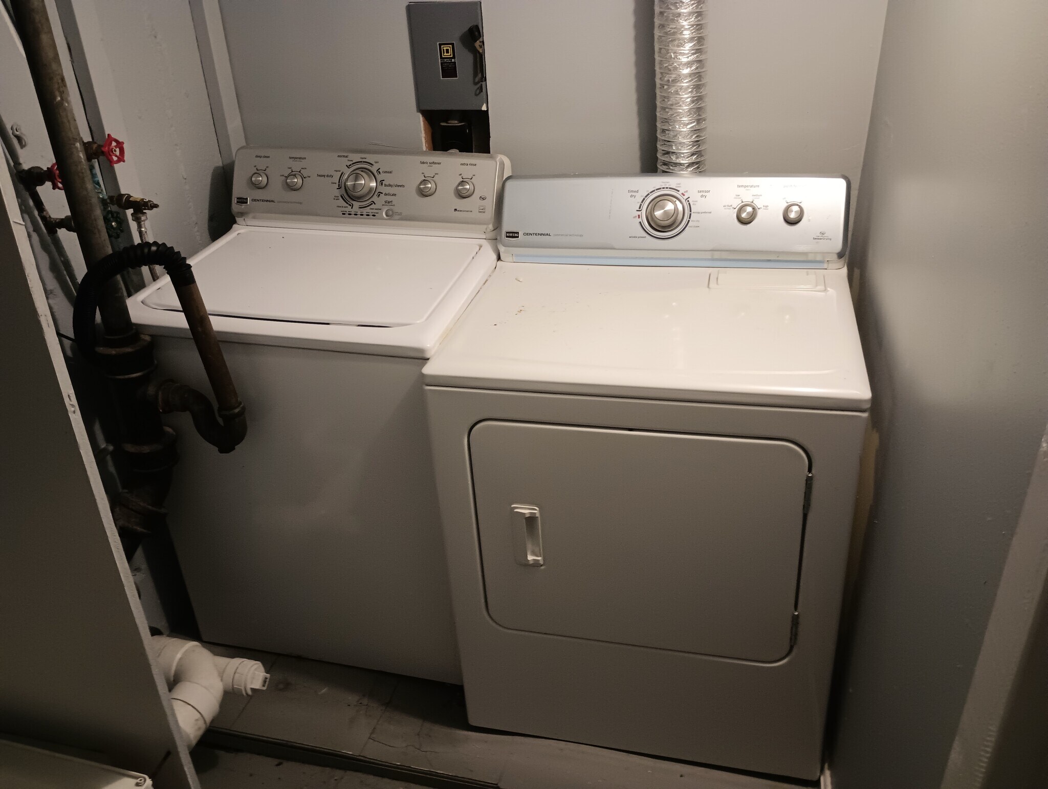 Building Photo - 67 Bishop Dr