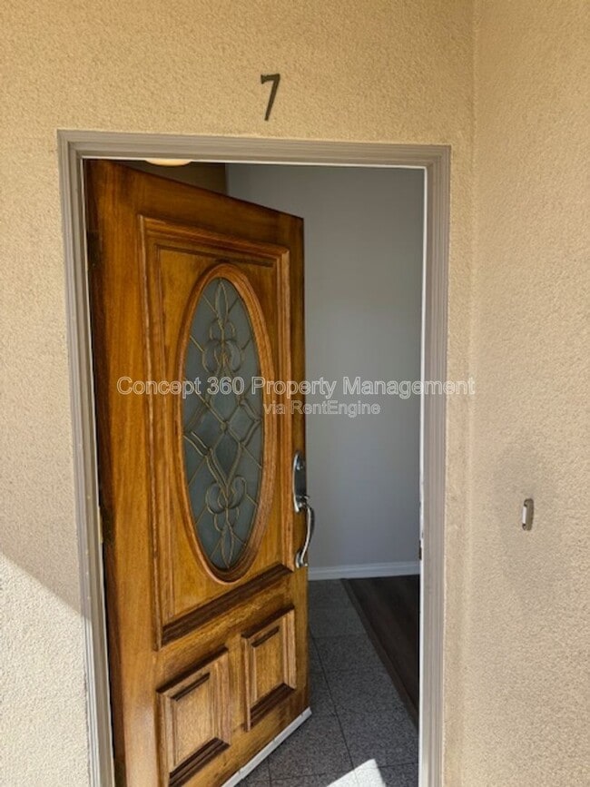 Building Photo - 3536 Linden Ave