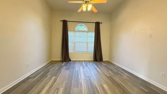 Building Photo - 6423 Grand Hickory Dr