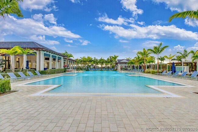 Building Photo - 12550 Nautilus Cir