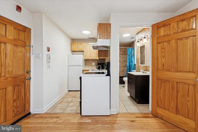 Building Photo - 621 Federal St