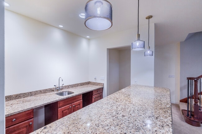 Building Photo - 1991 Chesterfield Ridge Cir