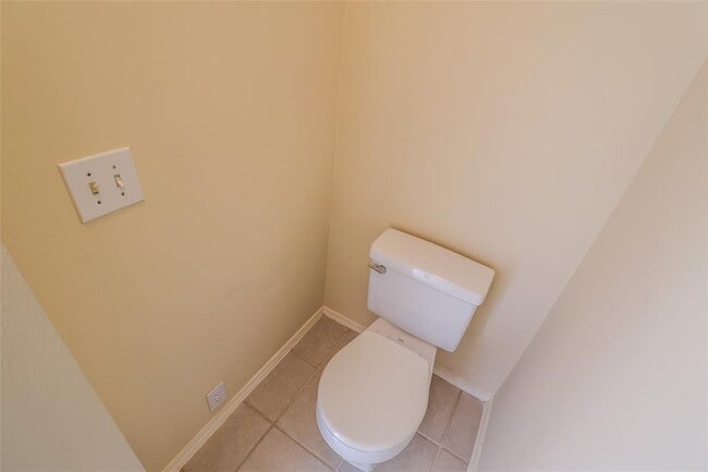 Building Photo - 18611 Woodbreeze Dr