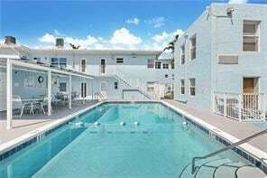 Building Photo - 315 Van Buren St