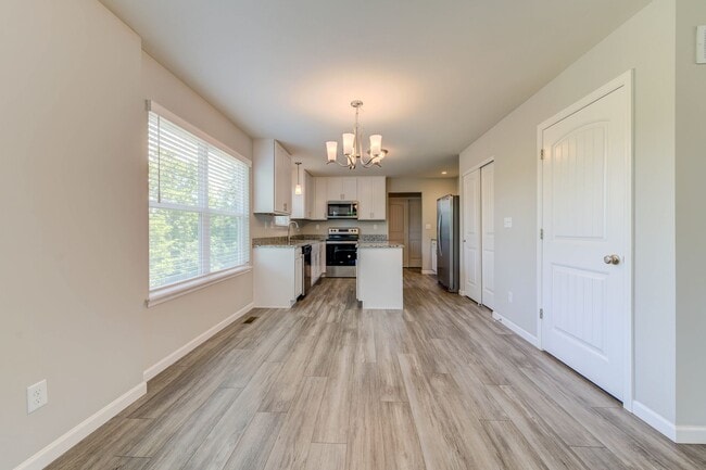 Building Photo - Beautifully Custom Crafted 2-Story Home 3 ...