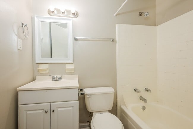 Building Photo - 1326 Jackwood Ct