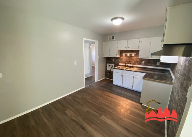 Building Photo - 4016 Trevathan Cir