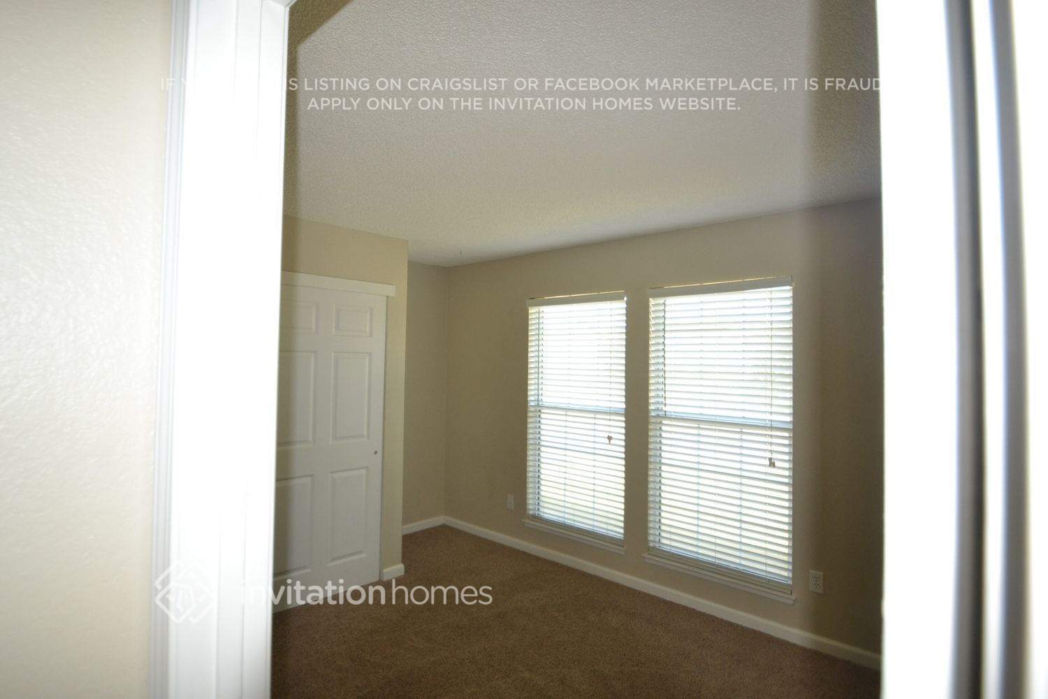 Building Photo - 3209 Hogarth Dr