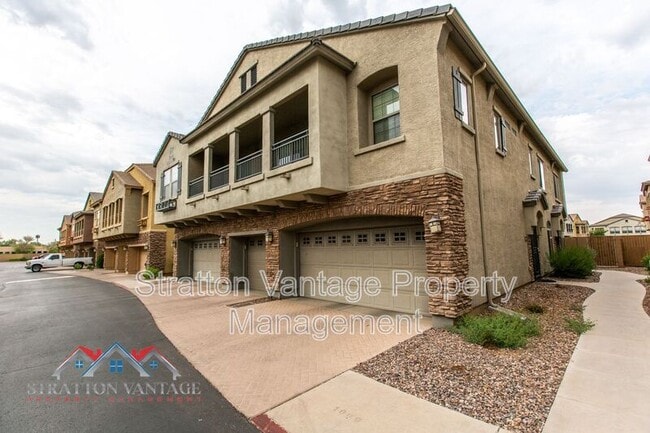 Building Photo - 1350 S Greenfield Rd