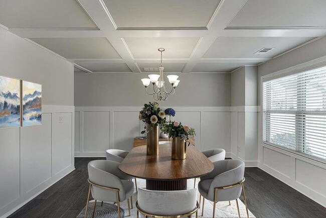 Building Photo - 6029 Fair Winds Cv