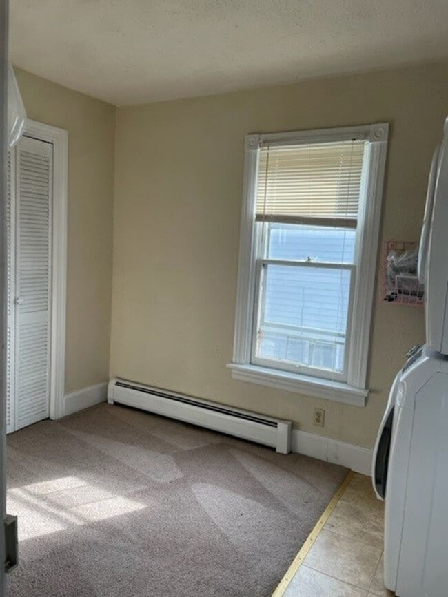 Building Photo - 316 Geary Ave