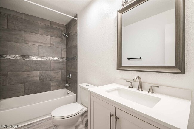 Building Photo - 3151 N Soaring Gulls Dr