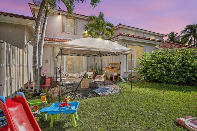 Building Photo - 13174 NW 9th Ct