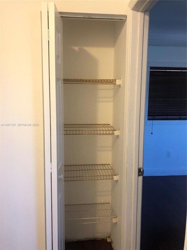 Building Photo - 19319 NW 54th Ct