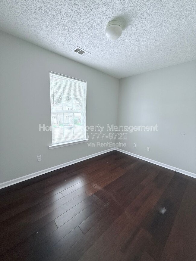Building Photo - 35 Middleton Ct SE