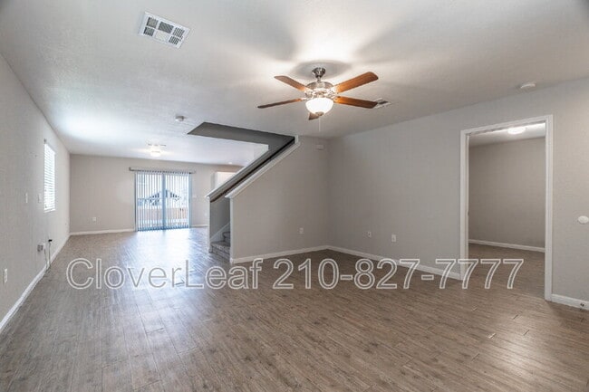 Building Photo - 10414 Legacy Hl