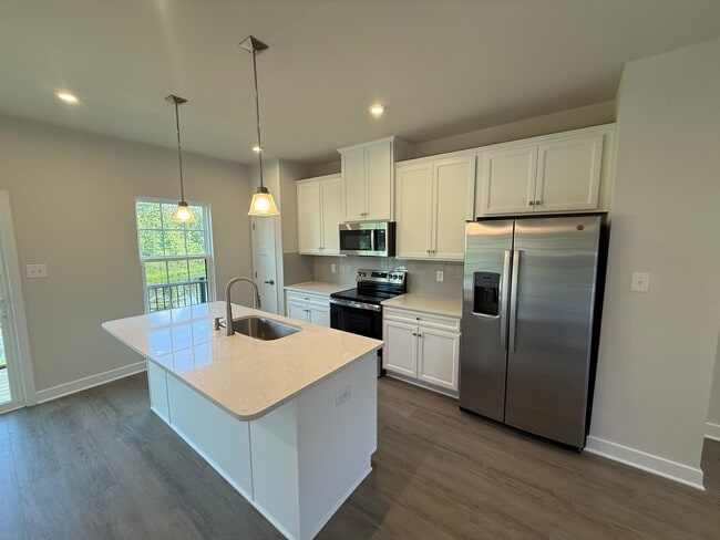 Building Photo - 1013 Arborway Ln