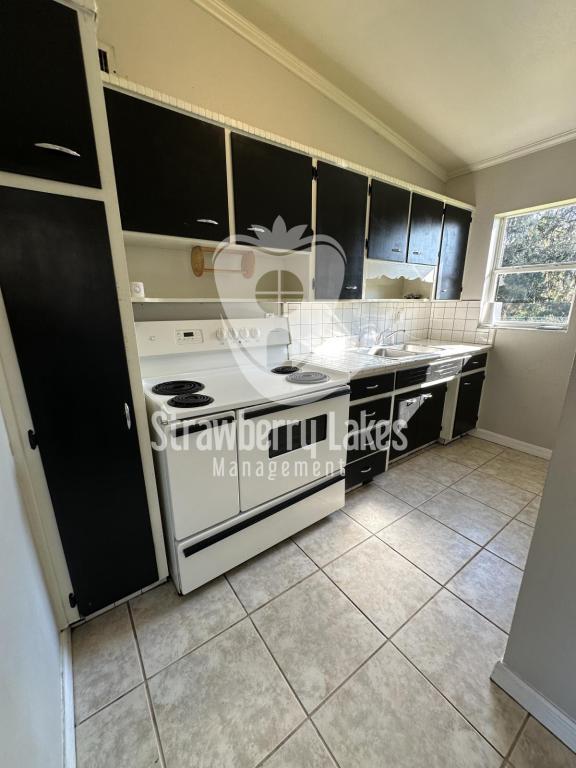 Building Photo - 2816 Dixie Rd