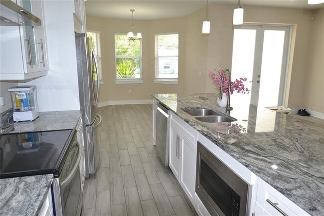 Building Photo - 5146 Tangelo Dr