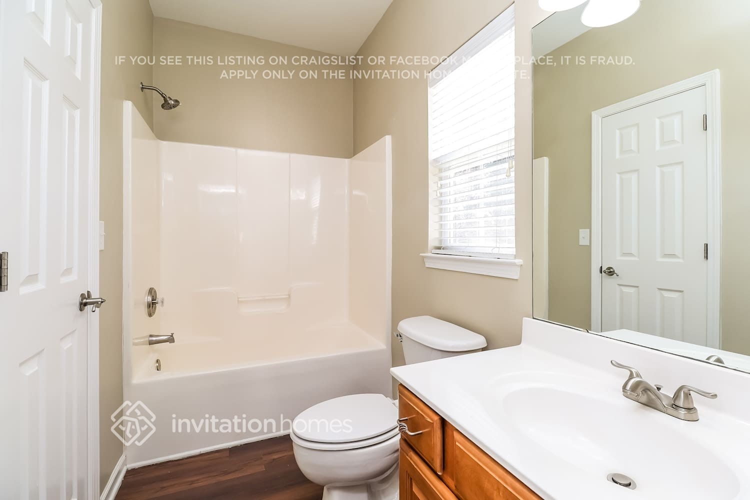 Building Photo - 15415 Saxon Trace Ct