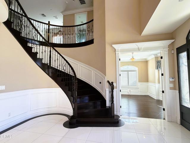 Building Photo - 5020 Camellia Ave