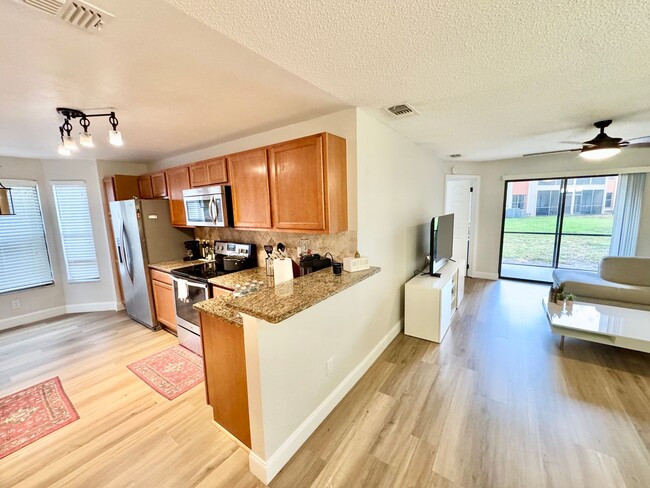 Building Photo - Dr. Phillips 3 Bed 2 Bath For Rent at soug...