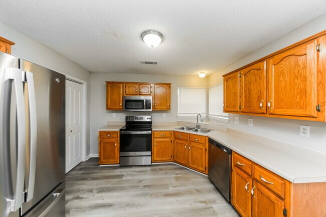 Building Photo - 5637 Morning Flower Dr