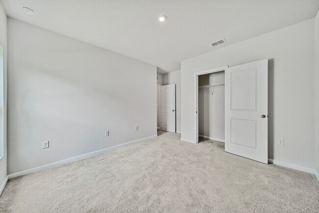 Building Photo - 5736 Mast Ave