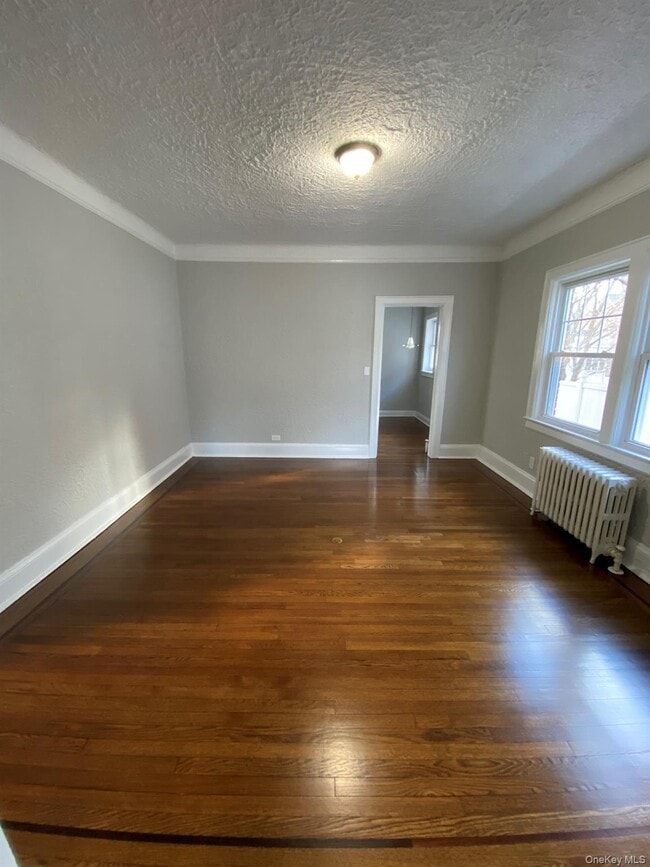 Building Photo - 321 Hayward Ave