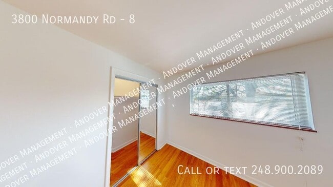 Building Photo - 3800 Normandy Rd