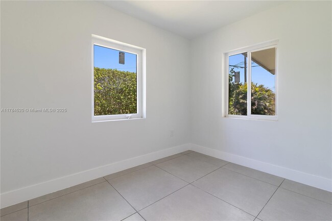 Building Photo - 2900 NW 160th St