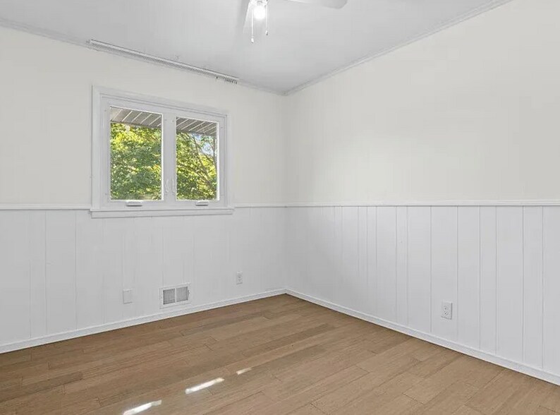 Building Photo - 9300 Blaisdell Ave S