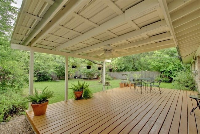 Building Photo - 7611 Tisdale Dr