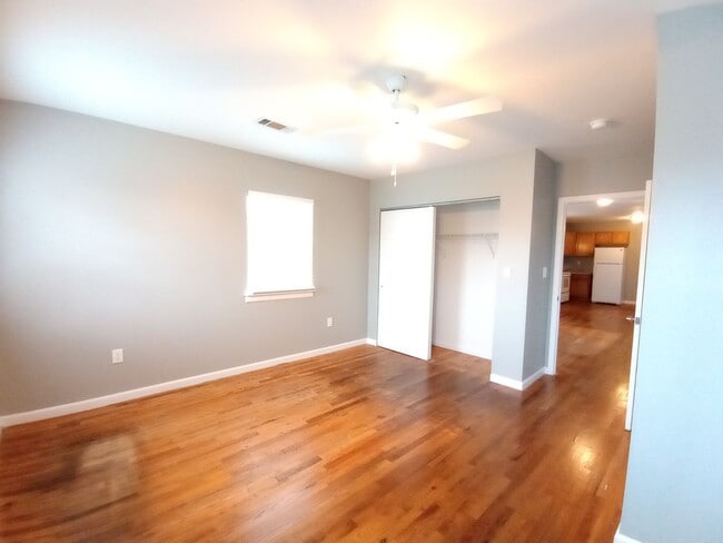 Building Photo - 2645 Gravier St