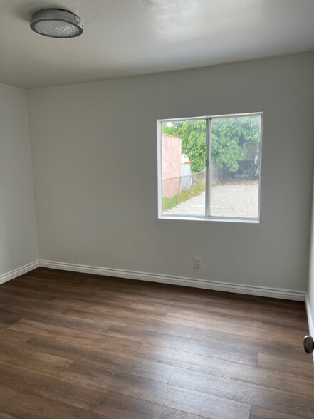 Building Photo - 2749 Orchard Pl