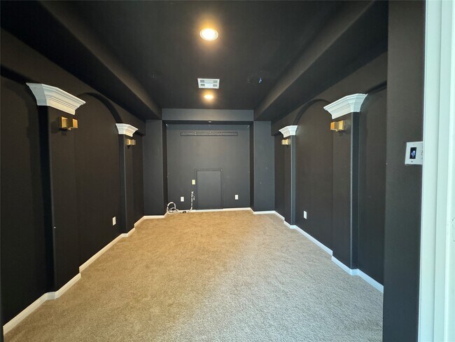 Building Photo - 30154 Southern Sky Dr