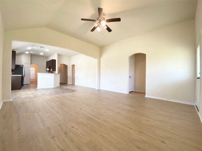 Building Photo - 15202 Pecan Lndg Dr