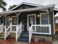 Building Photo - 1005 N 6th Ave