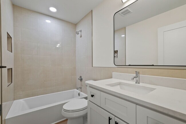 Building Photo - 8601 Huron Ct