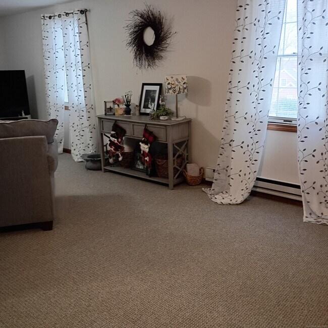 Building Photo - 59 View St