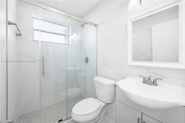 Building Photo - 3855 SW 87th Pl