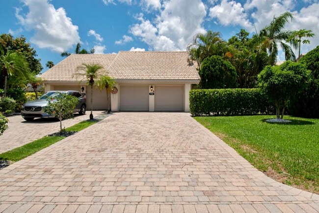 Building Photo - 9708 Erica Ct