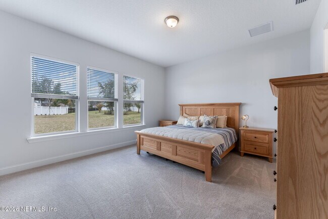 Building Photo - 281 Pne Grv Pt
