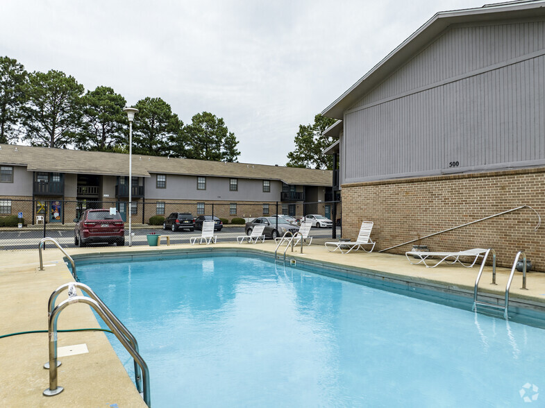 Building Photo - Hermitage Apartments