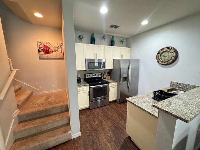 Building Photo - Exceptional Townhome in West Lucaya Village — Minutes from Walt Disney World