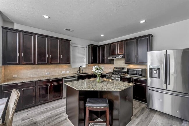 Building Photo - 3927 Candle Gate Ln